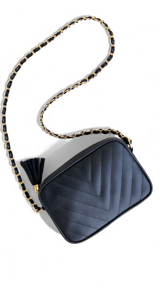 Zigzag quilted crossbody