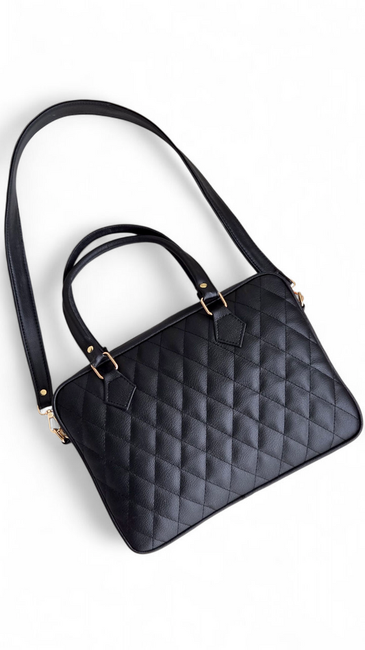 Black quilted laptopbag